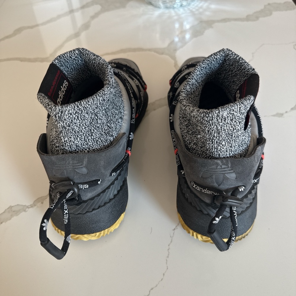 Alexander Wang x Adidas Sneaker - Picture 3 of 5